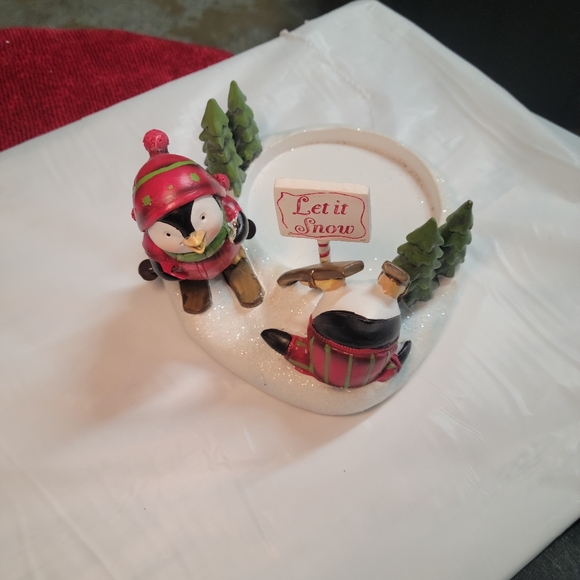 Yankee Candle Holder Holiday Penguin - Picture 2 of 5